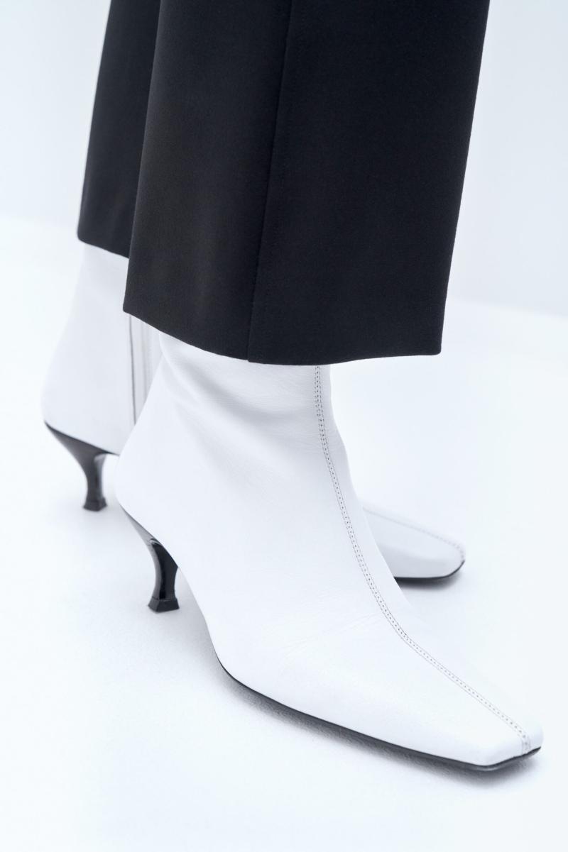 Filippa K Betrouwbaar Dames White Schoenen Enkellaarzen Met Vierkante Neus - 3